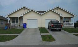 Very nice duplex. You may purchase one side or both. Single side is $94,900. Three bedrooms, two baths, single car garage and charming front porch. Close to Fort Riley. Great investment property with excellent cash flow.
Listing originally posted at http