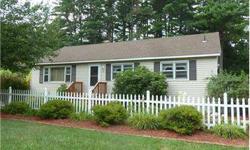 This ranch style home features 3 beds, one full bathrooms and is a wonderfully maintained property with gardens galore! Karen King is showing this 3 bedrooms / 1 bathroom property in Brimfield, MA.Listing originally posted at http