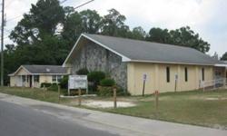 EXCELLENT OPPORTUNITY TO PURCHASE A CHURCH BUILDING IN JASPER WITH PARSONAGE (LIVING ACCOMODATION, 4 BED /2 BATH) FELLOWSHIP HALL, NURSERY, OFFICE , YOUTH BUILDING, COVERED CONCRETE WALK WAYS , LARGE STORAGE BUILDING IN BACK SANCTUARY SEATS APPROX 150,