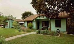 Yes 2 charming cottages for under 200k! Super central east Austin makes this a fantastic opportunity for an owner or investor. 1/1 is currently leased to great tenant who can stay or go. Owner lives in the 2/1. Think of all the possibilities, a place to