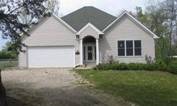 Three bedroom home in Marengo with two and a half baths. Hardwood floors throughout this open spacious floor plan. Beautiful kitchen with breakfast bar/island. This property is eligible for Fannie Mae First Look Program for the first 15 days. Purchase for