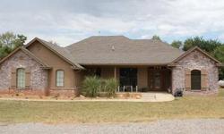 **priced to sell** beautiful home on 2.5 tree-lined acres. Brett Boone is showing 2560 Hardin Dr in Choctaw, OK which has 3 bedrooms / 2.5 bathroom and is available for $199999.00. Call us at (405) 948-7500 to arrange a viewing.Listing originally posted
