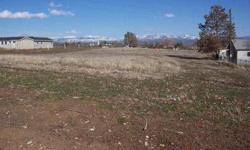 This city lot has excellent views of the mountains and of the city of Alturas.
Listing originally posted at http