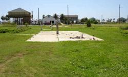 Bring your RV, build a house or just hold the lot for investment. Short walk to the beach in the heart of Crystal Beach. Come enjoy life at the beach.
Listing originally posted at http
