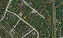 Tanglwood North & current perc, This is a BUILDER's choice almost acre parcel on entrance to cul-de-sac and adjoins greenbelt! Wallenpaupack area School District, within 5 miles to I-84 for commuters access and close access to Lake Wallenpaupack public