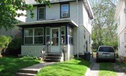 2 BEDROOM 1 BATH HOME WITH ENCLOSED PORCH, FULL BASEMENT AND 960 SQFT.
Listing originally posted at http