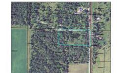 Five acres South of Town on dead end road. Well wooded. Covenants. Property is surveyed. Five and ten acre parcels adjacent also for sale, buy them all for a discount!Listing originally posted at http