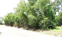 UNCLEARED LOT, GREAT LOCATION, UTILITIES ARE AVAILABLE AT THE STREET. READY FOR NEW CONSTRUCTION IN RESTRICTED NEIGHBORHOOD. CLOSE TO ALL BOAT LAUNCHES AND EASY ACCESS TO WATER FUN. OWNER IS A LICENSED REAL ESTATE AGENT IN THE STATE OF LOUISIANA.Listing