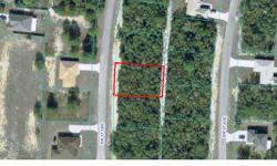 BEAUTIFUL LOT IN AREA OF NEW HOMES. CONVENIENT TO SHOPPING, GOLF, NEW NEIGHBORHOOD SCHOOLS. OWNER FINANCING $1500 DOWN 9% INTEREST $201 MONTHLY BALLOON IN 10 yrS. PLEASE CHECK WITH MARION COUNTY FOR AVAILABILITY OF WATER. OWNER IS AGENT