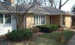 NICE RANCH HOME ON LARGE LOT IN KIMBERLY HEIGHTS SUBDIVISION. HOME FEATURES 3 BEDROOMS WITH 2 BATHS. LARGE FAMILY ROOM WITH FIREPLACE AND BAR. NICE LOT ON QUIET STREET. CLOSE TO LARGE FOREST PRESERVE AREA. HOME SOLD "AS IS" AND IS A SHORT SALE AND SUBJECT