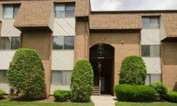 BEAUTIFUL LARGER 2 BDRM MODEL, 2 FULL BATH.TERRACE HAS FAB VIEW OF POOL. HARDWOOD FLRING THRU OUT MOST OF UNIT. FULL APPLIANCE PKGE & WASHER/DRYER .LOTS OF CLOSETS.VERY CLOSE TO TRAIN,SHOPPING & RESTAURANTS .EASY ACCESS TOTURNPIKE, GSP,RT1 &287,NEWER