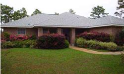 all brick home on 1/2 acre lot original owner...3 bed 2 bath!
Listing originally posted at http