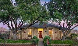 Your buyers will be impressed the minute they walk in the front door.
Karen Richards has this 4 bedrooms / 3 bathroom property available at 2258 Valley Mill in Carrollton, TX for $207000.00. Please call (972) 265-4378 to arrange a viewing.
Listing