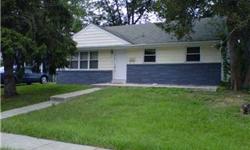 Woodbury ~~~ Short Sale ~~~ Investor Alert ~~~ 3 bdrm, 1 bath rancher with spacious living room, Eat-in kitchen. House needs TLC but worth the wait, Tons of Potential. Newer roof, heater & water heater. Newer kitchen cabinets. Rear fenced yard and most