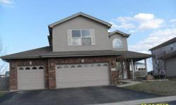 MUST SEE!!! SPACIOUS 4 BEDROOM 3/1 BATH HOME WITH A FULL BASEMENT! INCLUDES AN ATTACHED 3 CAR GARAGE. HAS BEATIFUAL HARDWOOD FLOORING.FRESHLY PAINT AND NEW CARPET, HAS GREAT POTENTIAL. This is homepath approved for homepath and homepath renovation.Owner