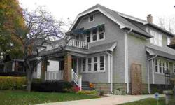 Outstanding 3/2 duplex full of old world charm has many updates. Richard Moen is showing this 5 bedrooms / 2 bathroom property in Wauwatosa, WI. Call (920) 988-0588 to arrange a viewing. Listing originally posted at http
