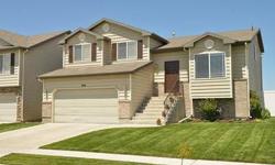 Beautiful home in awesome community! Minutes from downtown SLC. Features include