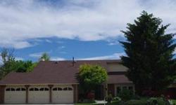 Terrific home in West Boise with a beautiful inground pool!
Listing originally posted at http