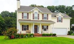 This is 1 of the nicest homes in the neighborhood! The Debra Whaley Team is showing 914 Micah St in Maryville, TN which has 4 bedrooms / 2.5 bathroom and is available for $234900.00. Call us at (865) 983-0011 to arrange a viewing.Listing originally posted