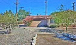 Don't miss this chance to own a great home that is walking distance to downtown Palm Springs! From the over-sized corner lot to the pull-thru driveway, this home welcomes you in right away. Enter into the great room from the front door, there is a
