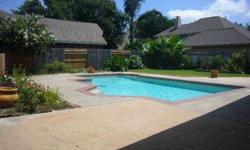 The pool and the three car garage you have been looking for! Marta Mohan is showing this 4 bedrooms / 2.5 bathroom property in Richmond, TX. Call (713) 851-8881 to arrange a viewing. Listing originally posted at http