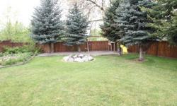 Beautiful Rancher in Maple Grove. This home offers 5BD, 3BA, A/C, 3 car garage & a 24x30 shop. RV parking & manicured landscaping are just a few amenities this home offers.
Listing originally posted at http