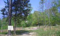 RC-52W Level wooded acreage on Spring Creek Road with rural water and very cloe to Buffalo River access. Commercial possibilities. Broker/agent owned. Owner financing available.
Listing originally posted at http