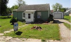 This 1 level bungalow is a perfect starter home. It is situated on a 66 x 132 lot with lots of area for a garden.
Drew Disterhoft has this 2 bedrooms / 1 bathroom property available at 542 E Randolph St in Marengo, IA for $23900.00.
Listing originally