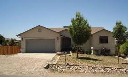 WE ARE ABOUT TO FINISH SPRUCING UP THIS GREAT FAMILY HOME IN PRESCOTT VALLEY. MAIN LEVEL HAS KITCHEN - SOLID SURFACE COUNTERTOPS, DINING, LIVING ROOM, LARGE COVERED DECK, MASTER BEDROOM + 2 BEDROOMS. THE LOWER LEVEL HAS A BAR AREA, LARGE FAMILY/GAME ROOM,