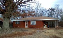 8092-8092A River View Rd Norwood N.C.
40+- Acre Farm with 2 houses
just outside Norwood in Stanley County N.C.
Long creek frontage on rear of property, half open fields
the other planted in 5+ year old pines. 2 Brick Home's with
Full Basements, Hardwood
