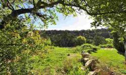 Wonderful opportunity to build in Vista Ridge. Not builder restricted. Amazing hill country views with nice street frontage, and situated at the end of the cul-de-sac. Owner is a licensed real estate broker in Texas.
Listing originally posted at http