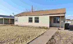 Perfect first home or investment property just waiting for you to call yours. Three bedrooms and a large living room/dining room. Room to grow and to add both your TLC and personal touch! Offers will not be considered until seven (7) calendar days after
