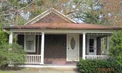 What a charming cottage for the small family or first-time home buyer. Located on a quiet dead-end street in Hopewell Boro, you'll enjoy quiet afternoons on the front porch
Listing originally posted at http
