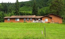 ~~country rambler on acreag~~ this rambler comes with features like 2 large beds, 2 large baths, 1 of which is a master suite with jetted bath-tub. Susan G Short is showing 104 Compton Road in Morton, WA which has 2 bedrooms / 2 bathroom and is available