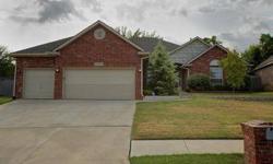 Great family home with two bedroom on beds on each side of the home. 3 full bathrooms. Kitchen has Granite counter tops with Stainless Appliances. wood floors in entry and formal areas. 3 car garage, sprinkler system, security system. Master bedroom is