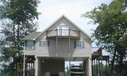 Great waterfront home in Cobb Farm Resort. 2 BR & 3.5 Baths. Home is completely furnished. Great deck areas for entertaining with spectacular view of the TN River. Downstairs showers and bath room for cleaning up off the river. Storage room. Dock.
Listing