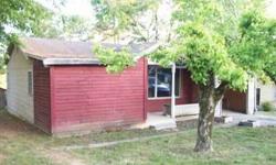 Great Investment in this 2 bedroom ranch home. Centrally located in convenient location.
Listing originally posted at http