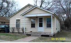NEWER ROOF, SOME NEW WINDOWS. THIS HOME WOULD BE GREAT RENTAL INCOME!! CAN BE PACKAGED WITH 334120,334117 AND 334119Listing originally posted at http