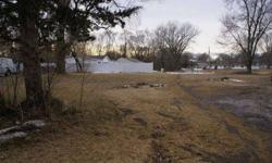 Vacant lot to build a new home located on Lawerence Ave. Angled Lot to allow for a larger back yard. Close to Bunger School and a good neighborhood. Contact info