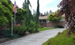 Your own private oasis in the heart of tacoma, university place and fircrest.stroll around china lake, hop on hwy 16. Colleen J. Walker has this 3 bedrooms / 1.5 bathroom property available at 1602 S Winnifred St in Tacoma, WA for $265900.00. Please call