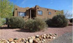 North Phoenix 3 Bedroom home on 1 plus acre for sale. This North Phoenix 3 Bedroom home on 1 plus acre is a traditional sale, very well cared for and is surrounded by beautiful mountain views. There are many special features which make this North Phoenix