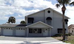 Lovely 6 bedroom 4 bath home in Flagler Beach. Has a beautiful view of the Salt-Water Canal.
Listing originally posted at http