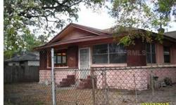 Charming 1920s bungalow style home needing some TLC. With easy access to Downtown and University of Tampa, this house has a lot of possibilities.