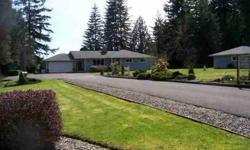 Beautiful rural monte home situated on 2.27 acres, just minutes from town.
Debbie Parks is showing this 3 bedrooms / 1 bathroom property in MONTESANO, WA. Call (360) 249-5054 to arrange a viewing.
