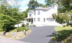Well maintained two level contemporary home w/four bedrooms/2.5 bathrooms and formal living & dinning room. Androulla Tofalli has this 4 bedrooms / 2.5 bathroom property available at 306 Edgemont Road in STROUDSBURG, PA for $289900.00. Please call (570)