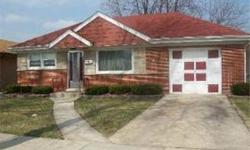 BEAUTIFUL BRICK BI-LEVEL IN GOOD CONDITION. SUPERB CURB APPEAL. LARGE FENCED YARD WITH PATIO.
Bedrooms: 3
Full Bathrooms: 1
Half Bathrooms: 1
Living Area: 980
Lot Size: 0 acres
Type: Single Family Home
County: Cook
Year Built: 1962
Status: Active