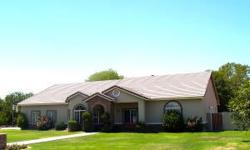 TRADITIONAL SALE! 4 BEDROOM, 2.5 BATH, 3 CAR GARAGE ON AN IRRIGATED HALF ACRE CUL-DE-SAC CORNER LOT. NEW CARPET AND PAINT THROUGHOUT, VAULTED CEILING, TILE IN ALL THE RIGHT PLACES, BIG ISLAND KITCHEN WITH CUSTOM RAISED PANEL CABINETRY, SOLID SURFACE