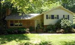 Great opportunity on this four bedroom home in Myers Park HS zone! Spacious wooded lot provides a gardener's paradise. Updated kitchen and bathrooms, new range oven. Hardwood floors. Check this home out today!
Listing originally posted at http