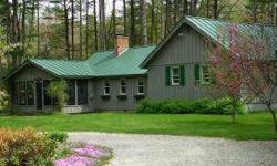WEBSTER! YEAR ROUND RETREAT TO 650' ON PRISTINE BLACKWATER RIVER! AND A SPACIOUS, ADORABLE RANCH 80% BUILT IN 1998. Move right in! A pleasing combination of rustic & new. Open concept, lovely kitchen,open to cozy sitting room around the soapstone