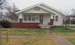 This property has tons of square footage and a great fenced yard for all the kids plus a storm cellar for safety. 4-11-12, a PRE-SALE period opens where all purchasers will have the opportunity to present offers directly to Auction.com through their